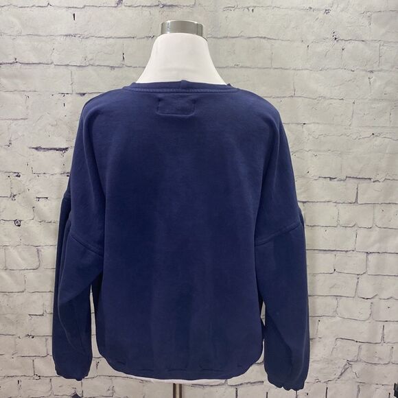 Vintage N.E.U. Equipment -Over-Sized Sweatshirt - Picture 6 of 13